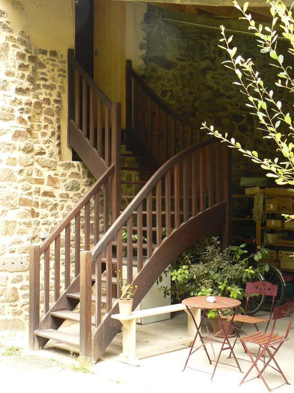 Chambres D'Hotes Du Vault Picot La Chapelle-aux-Filzméens Bagian luar foto